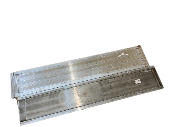 Aluma 6′ Slide In Ramp #40-0000074